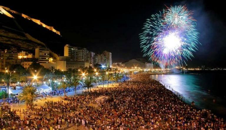 Las Brisas Del Mediterraneo Alicante Eksteriør bilde