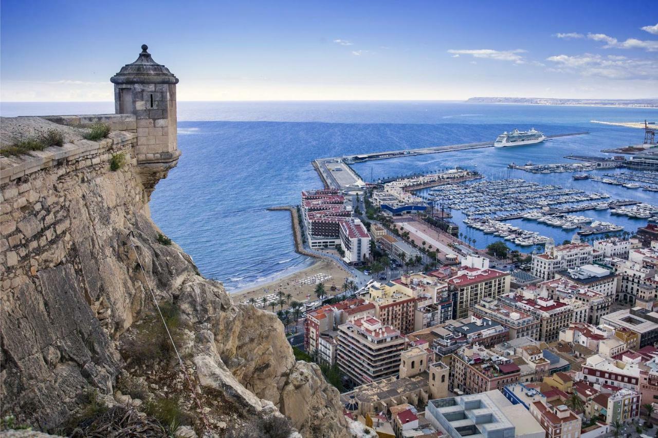 Las Brisas Del Mediterraneo Alicante Eksteriør bilde